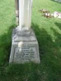 image of grave number 210628